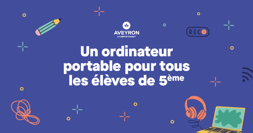 La remise des ordinateurs portables se déroule durant le mois de novembre.