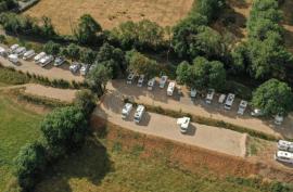 aire de camping cars de Bozouls vue du ciel