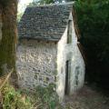 Restauration d’un sécadou (séchoir à châtaignes) et de sa cabane en appentis, à Anglars Saint-Félix.